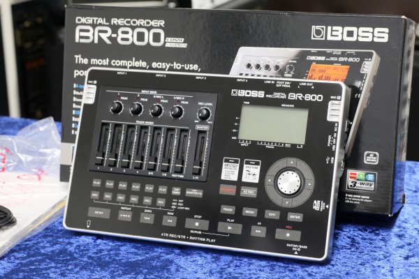 BOSS BR-800 MTR