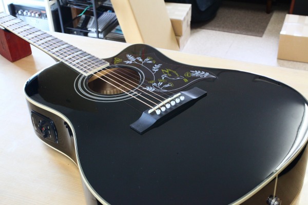 Epiphone HummingBird 