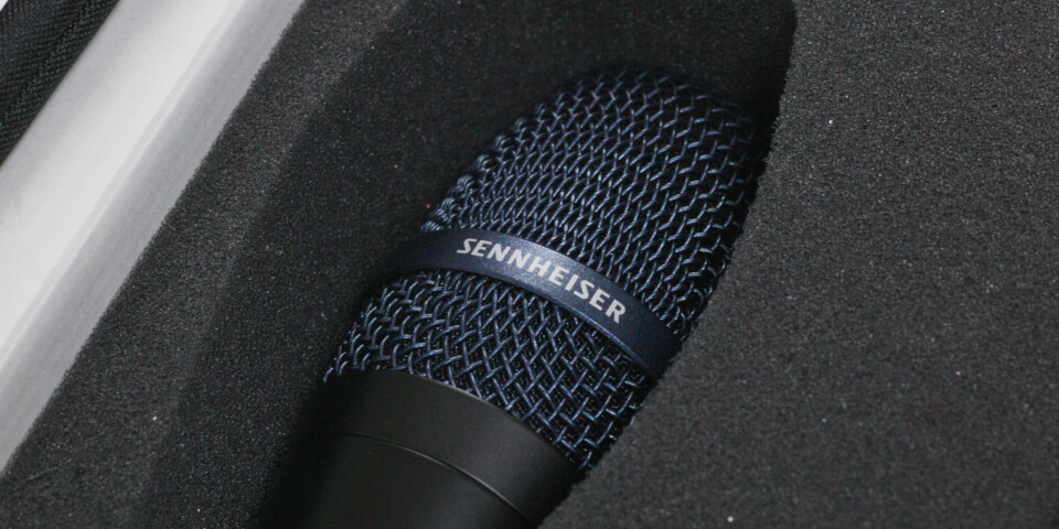 SENNHEISERi[nCU[j