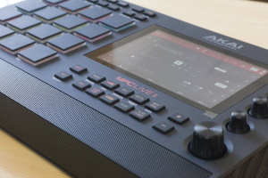 AKAI MPC LIVE II